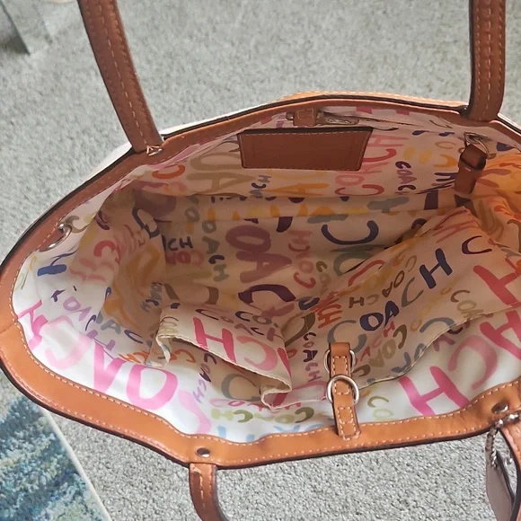 Coach• Hampton Pastel Reverseable Tote with British Tan Leather - Picture 4 of 13